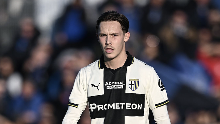 Parma-Fiorentina, le formazioni ufficiali: la scelta su Gudmundsson, Gosens, Circati, Delprato e Ondrejka - immagine 1