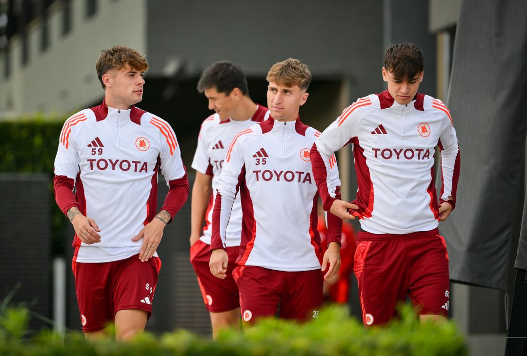 Trigoria, la rifinitura alla viglia della sfida contro il Monza – FOTO GALLERY - immagine 12