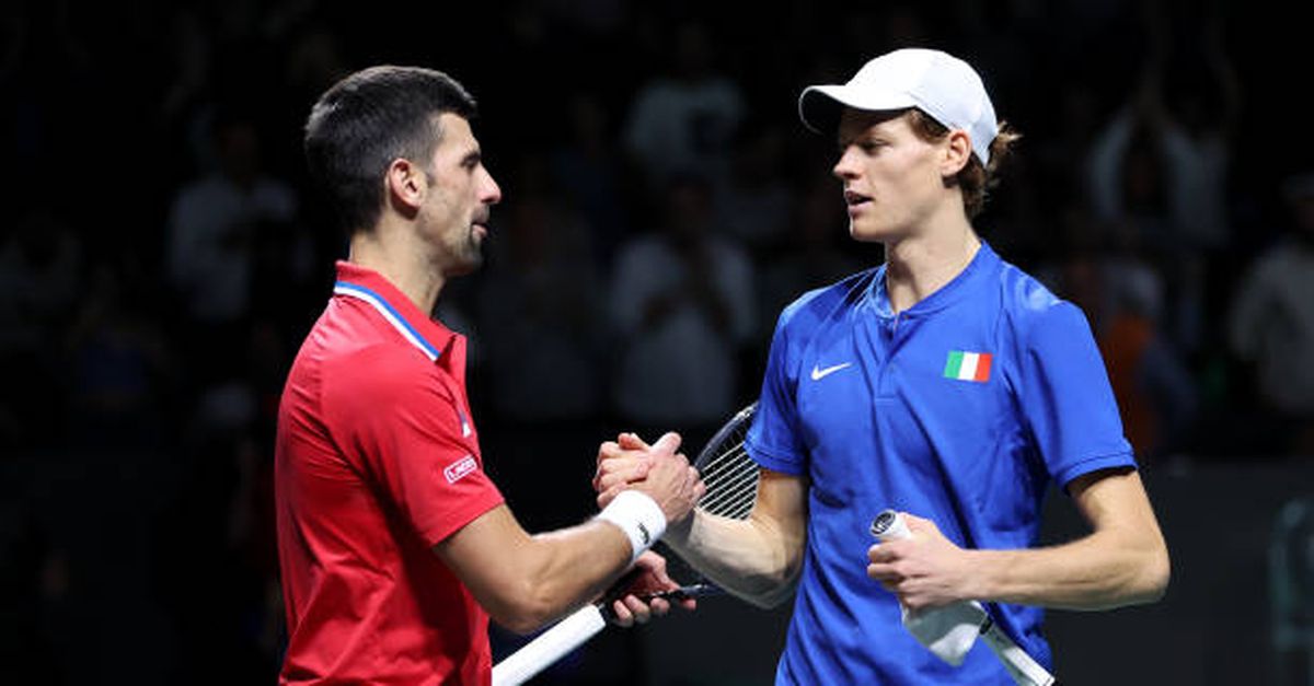 Coppa Davis, Sinner batte Djokovic in 3 set ItaliaSerbia è 11 decide