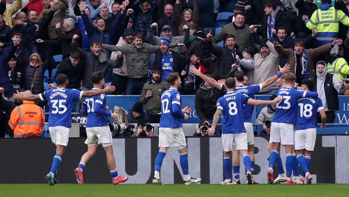 Cardiff promosso in Championship: decisivo il gol… del portiere dell’Exeter al 96′ - immagine 1