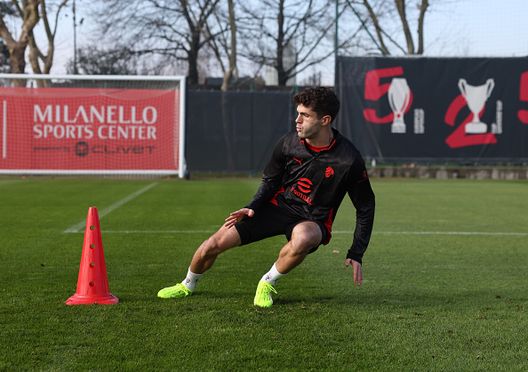nebbiolina-e-sole-oggi-a-milanello-rossoneri-subito-al-lavoro