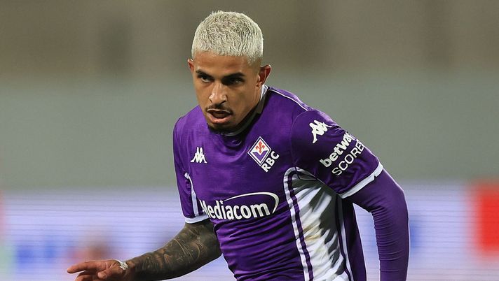 FLORENCE, ITALY - FEBRUARY 23: Domilson Cordeiro dos Santos known as Dodo of ACF Fiorentina in action during the Serie A match between ACF Fiorentina and Pisa SC at Artemio Franchi on February 23, 2026 in Florence, Italy. (Photo by Gabriele Maltinti/Getty Images) Dodò