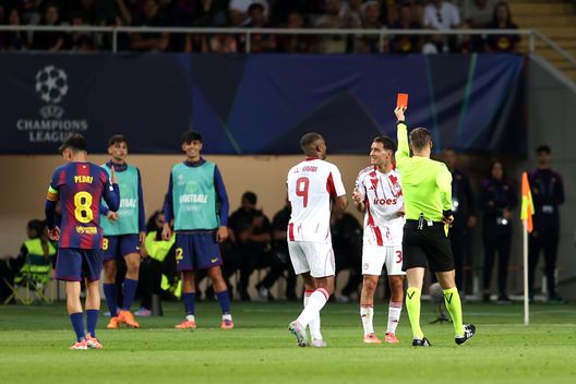 Barcellona-Olympiacos, Mendilibar non ci sta: “Rosso e rigore sono assurdi”- immagine 2