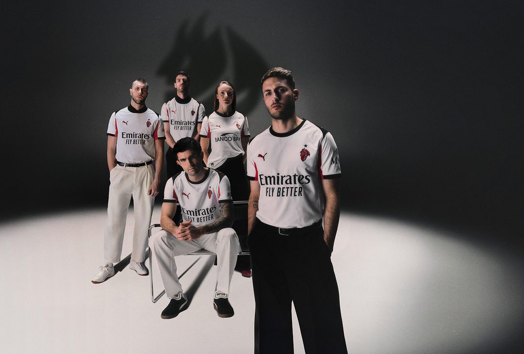 Presentata la nuova seconda maglia ('Away Kit') del Milan per la stagione 2025-2026 | AC Milan News