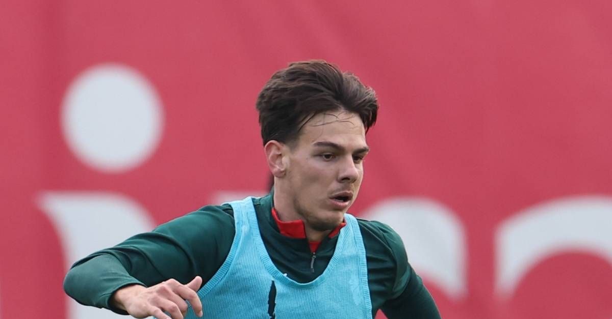 Cremonese Milan, Jashari il favorito a centrocampo. La scelta su Rabiot. E in attacco … Cremonese Milan, Jashari il favorito a centrocampo. La scelta su Rabiot. E in attacco …