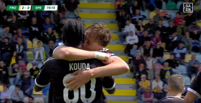 Screen DAZN Pio Esposito segna anche contro il Frosinone: 15esima rete in stagione. Il fratello: “Bomber”- immagine 3