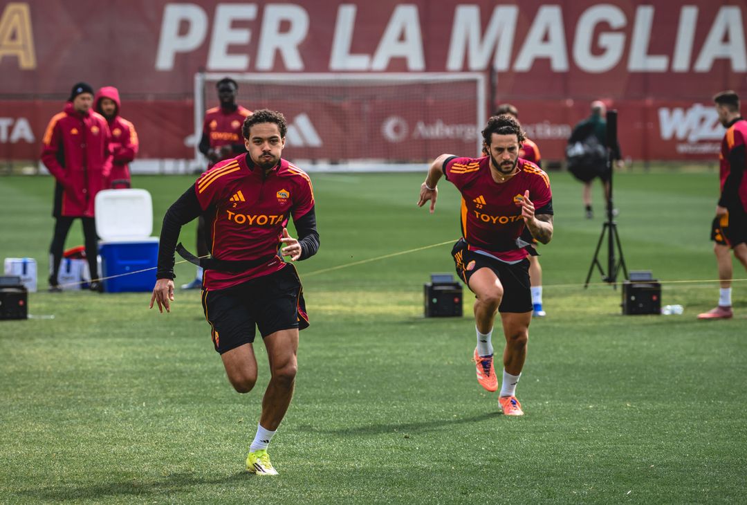 Trigoria, l’allenamento a 4 giorni dall’Inter – FOTO GALLERY - immagine 25