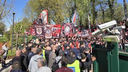 Milanello e i tifosi rossoneri: 5000 milanisti, davvero impressionanti