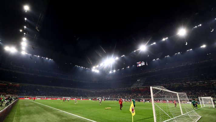 MILAN, ITALY - DECEMBER 29: General view inside the stadium prior to the Serie A match between AC Milan and AS Roma at Stadio Giuseppe Meazza on December 29, 2024 in Milan, Italy. (Photo by Marco Luzzani/Getty Images)  Milan svolta campo mercato