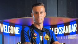 VIDEO / Stankovic, prime foto con la nuova maglia dell’Inter: “Un attimo ed è pronto”