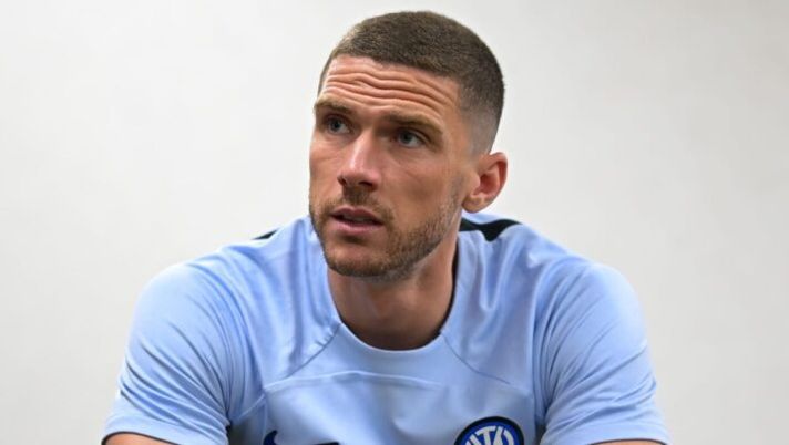OSAKA, JAPAN - JULY 24: Robin Gosens of FC Internazionale during the FC Internazionale training session at Yodoko Sakura Stadium on July 24, 2023 in Osaka, Japan. (Photo by Mattia Ozbot - Inter/Inter via Getty Images) Tuttosport: “Gosens-Torino, operazione possibile solo con questa formula” - immagine 1