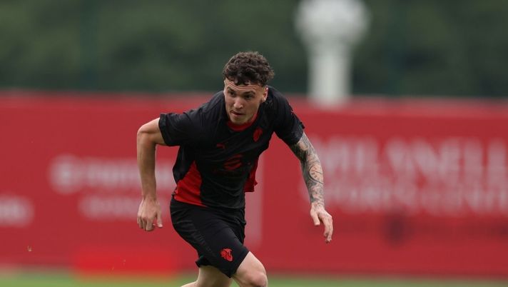 Calciomercato Milan, il Como spara alto per Jimenez: i rossoneri vogliono di più