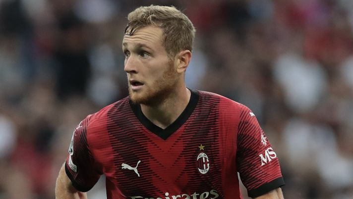 Tommaso Pobega AC Milan Milan-Newcastle 0-0 Champions League 2023-2024