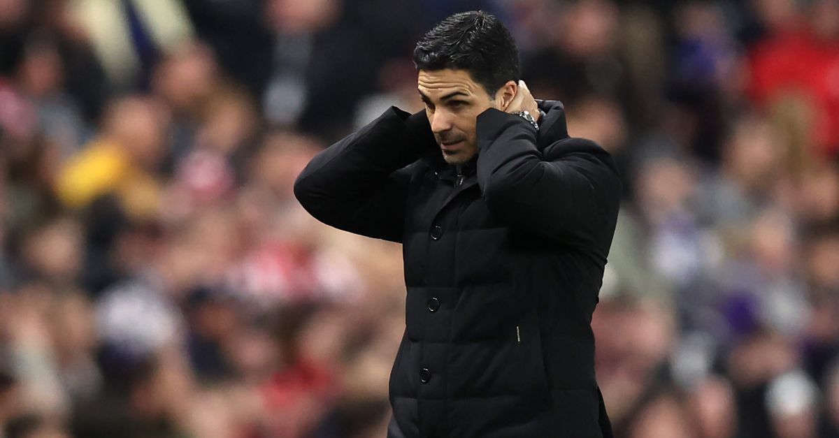Arsenal, Arteta fa accendere un fuoco nel centro sportivo: il fumo interrompe gli allenamenti del Watford