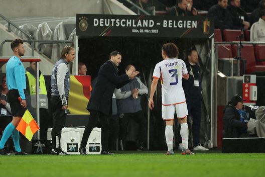 Belgio, il Ct Domenico Tedesco: “Courtois salta l’Europeo, non gioco a ping pong”- immagine 2