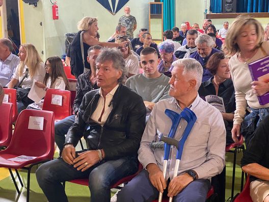 FOTO VN – Anche Antognoni e Roggi alla festa dei 50 anni degli Ultras Viola- immagine 2