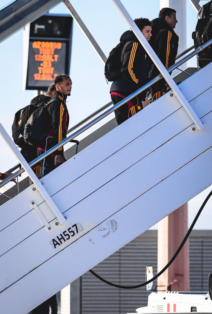 Celtic-Roma, giallorossi in viaggio verso Glasgow – FOTO GALLERY - immagine 11