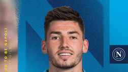 UFFICIALE – Gilmour è del Napoli: l’annuncio del presidente De Laurentiis