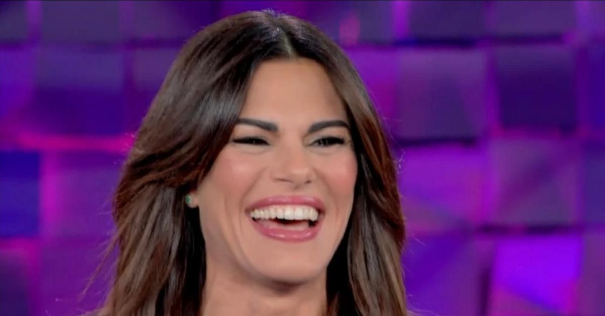Bianca Guaccero, l’amore con Giovanni Pernice: “Vorrei costruire una nuova vita con lui”