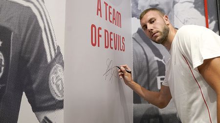 MILAN, ITALY - AUGUST 21: AC Milan new signing Strahinja Pavlovic attends a meet & greet at Milan Store on August 21, 2024 in Milan, Italy. (Photo by Pier Marco Tacca/AC Milan via Getty Images)