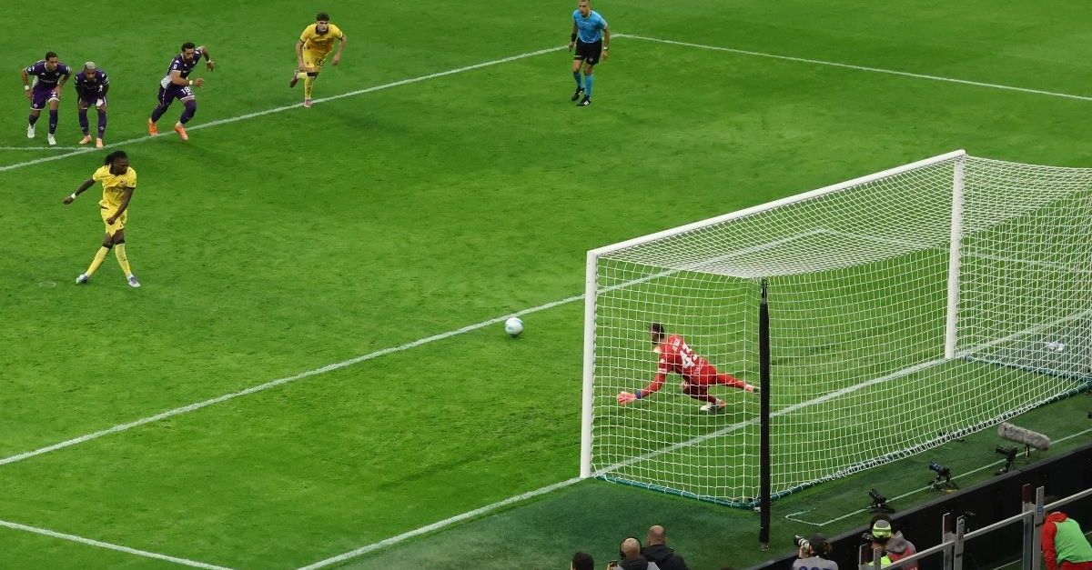 Milan Fiorentina, Garbo: “I rossoneri hanno vinto un match fondamentale. Sul rigore dico che …” Milan Fiorentina, Garbo: “I rossoneri hanno vinto un match fondamentale. Sul rigore dico che …”