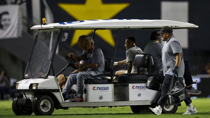 Il Santos perde ancora Neymar: infortunio e lacrime per il brasiliano - immagine 1