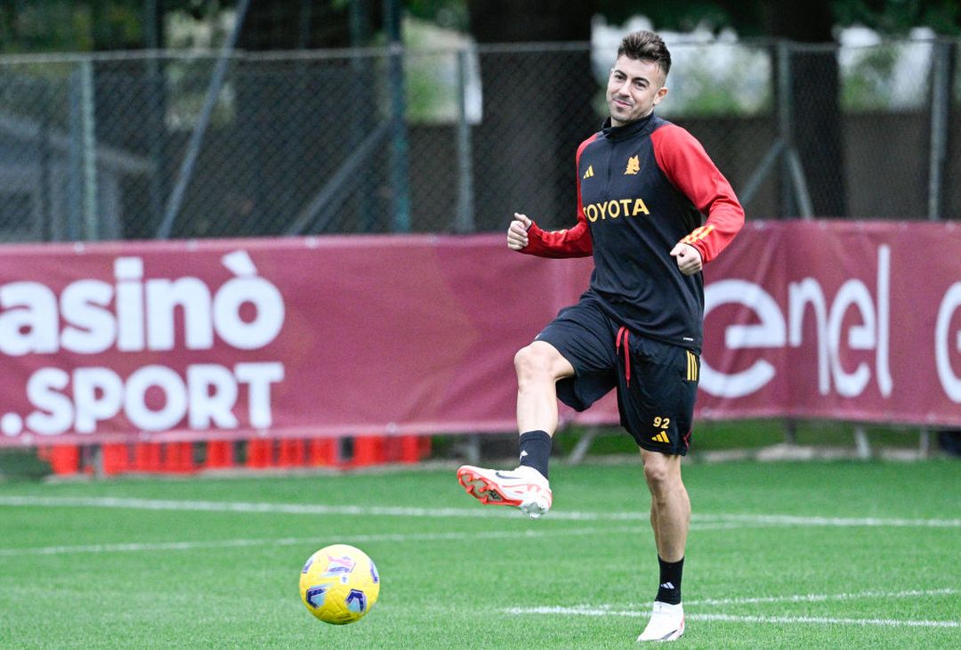 Trigoria, rifinitura prima di Roma-Monza: in gruppo Smalling – FOTO GALLERY - immagine 4