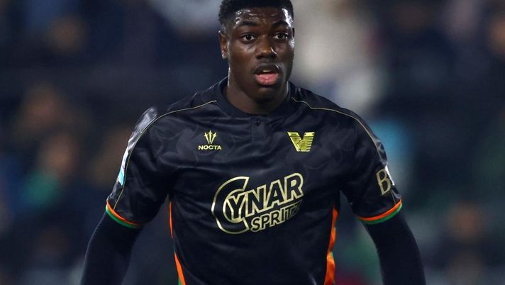 Issa Doumbia (centrocampista del Venezia), obiettivo di calciomercato del Milan | Getty Images Calciomercato, il Milan monitora Issa Doumbia: ruolo, costo e numeri