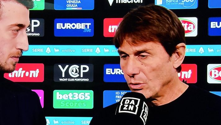 Antonio Conte bacchetta con prepotenza i calciatori del Napoli dopo il KO esterno con l'Udinese: l'intervista completa ai microfoni di Dazn. conte napoli