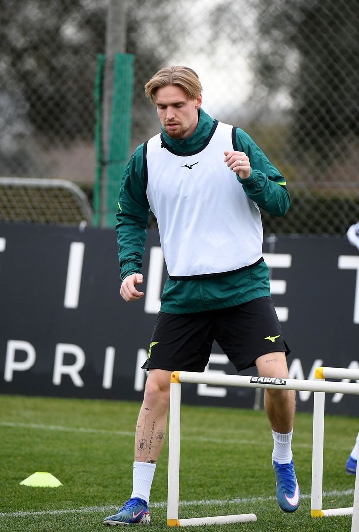 Lazio, tutte le immagini dell’allenamento a Formello – GALLERY - immagine 18