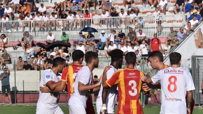 Foto: Campodarsego Calcio 1974 Facebook Campodarsego-Este 1-2, al Gabbiano passa la squadra di Pagan: i giallorossi vanno avanti in Coppa Italia - immagine 1
