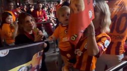 Ciro Mertens idolo dei tifosi del Galatasaray: realizzata una bandiera in suo onore