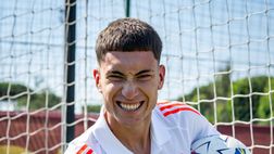 Soulé, scatto con la nuova divisa: “Fiero di indossare questa maglia”