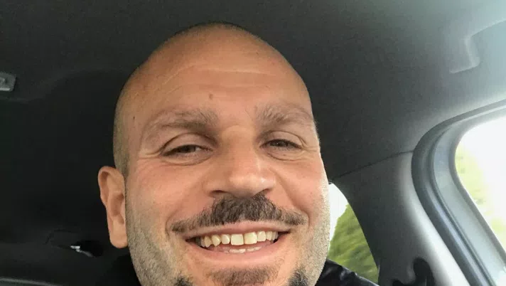Le Loro storie, Simone Tiribocchi: “Per il bene di mio figlio, non dovrei farlo giocare a calcio” - immagine 1