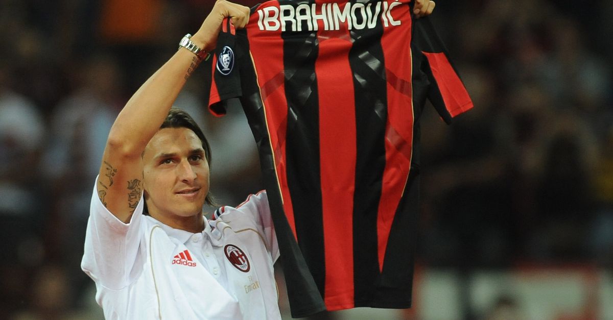 milan la nuova maglia spunta gi224 in alcuni store spunta l8217anteprima da Pianetamilan.it milan la nuova maglia spunta gi224 in alcuni store spunta l8217anteprima