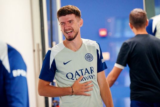 Getty Images La prima Inter è di Sucic. Chivu non perde tempo: con Calhanoglu out è il croato la prima opzione- immagine 2