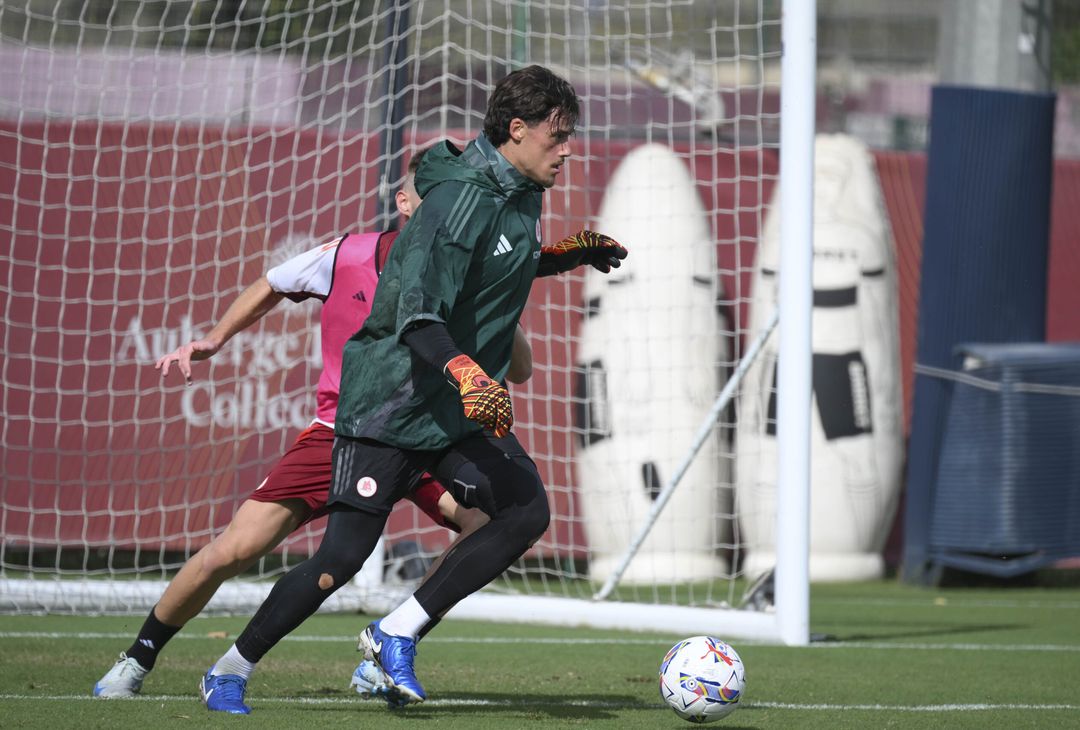 Roma, l’allenamento del venerdì: c’è Pellegrini, out Dybala – FOTOGALLERY - immagine 19