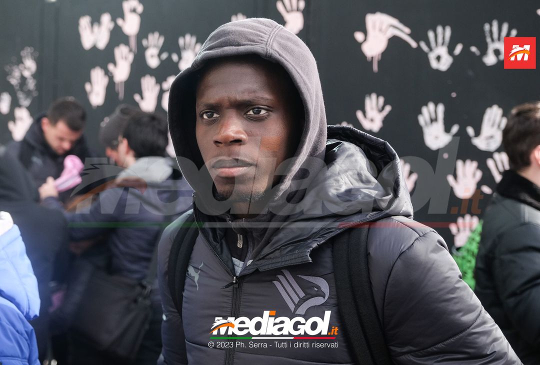 FOTO Como-Palermo, il Palermo in partenza dal ‘Renzo Barbera’ (GALLERY) - immagine 42