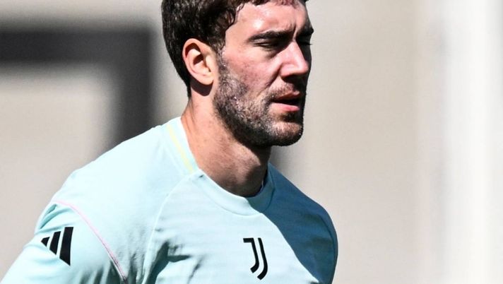 Calciomercato, Pellegatti: 'Al Milan manca da tempo uno come Vlahovic'