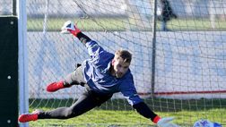 Lazio, straordinari per Provedel: sarà titolare anche in Coppa Italia