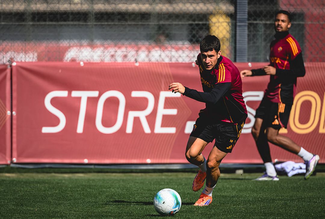 Trigoria, l’allenamento mattutino dei giallorossi – FOTO GALLERY - immagine 27