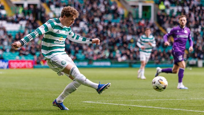 Napoli su Engels, il Celtic fissa il prezzo: la concorrenza engels napoli