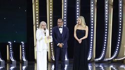 Conti annuncia i co-conduttori di Sanremo: da Malgioglio alla Marcuzzi, i nomi