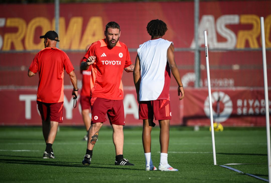 Roma, terzo giorno di allenamenti a Trigoria – FOTO GALLERY - immagine 20