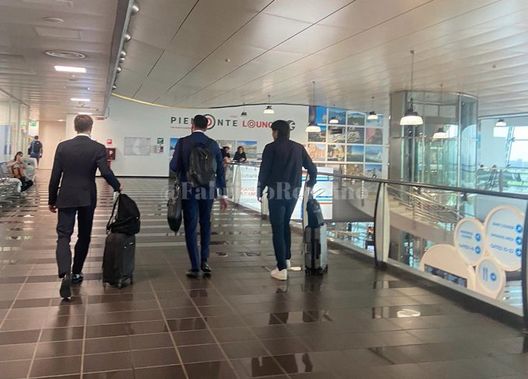 FOTO Il primo scatto di Conte e Manna insieme: si erano imbarcati direzione Roma- immagine 2