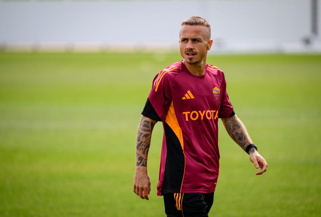 Roma, il primo allenamento al St. George’s Park – FOTO GALLERY - immagine 20