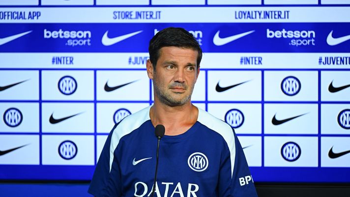 Verso Ajax-Inter, quando parla Chivu? Rifinitura e conferenza, tutti gli orari - immagine 1