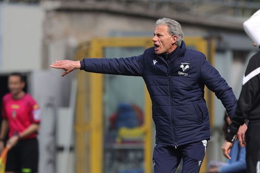 Marco Zaffaroni l'anno scorso al Verona, quest'anno subentra al Lecco (Photo by Gabriele Maltinti/Getty Images) Sosta, in B saltano 2 allenatori: solita ingratitudine- immagine 2