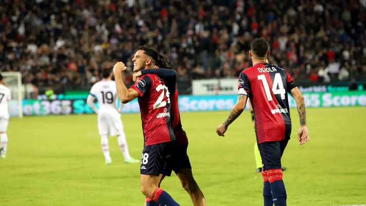 Il Milan non subiva tre gol sul campo del Cagliari da 55 anni... (Foto di Enrico Locci/Getty Images) Il Milan non subiva tre gol sul campo del Cagliari da 55 anni...