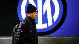 Calhanoglu resta, l’Inter torna al piano A. Da Gudmundsson a Ndoye, tutto legato a tre uscite